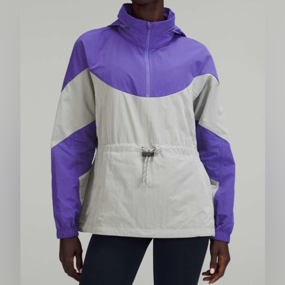 #465 Lululemon Evergreen Anorak
Charged Indigo / Seal Grey - Sz 12